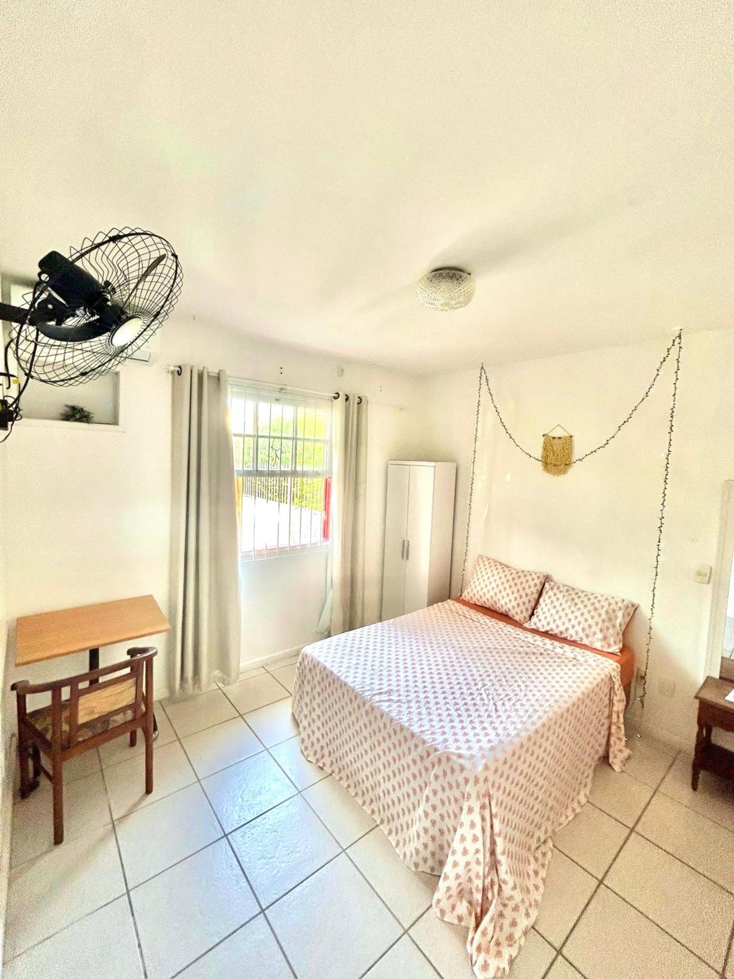 Pequi Hostal *